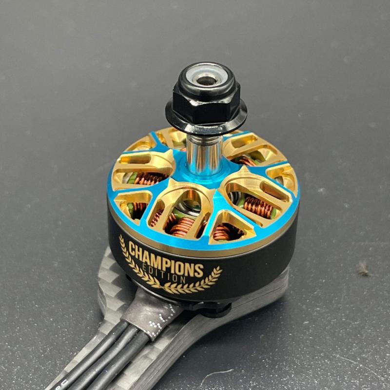 Five33 2207 2070kv Motor Champions Edition with MR30 2