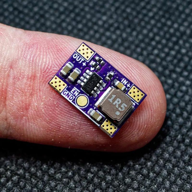 Fractal 5V Boostybaby Ultra Small High Power Voltage Booster